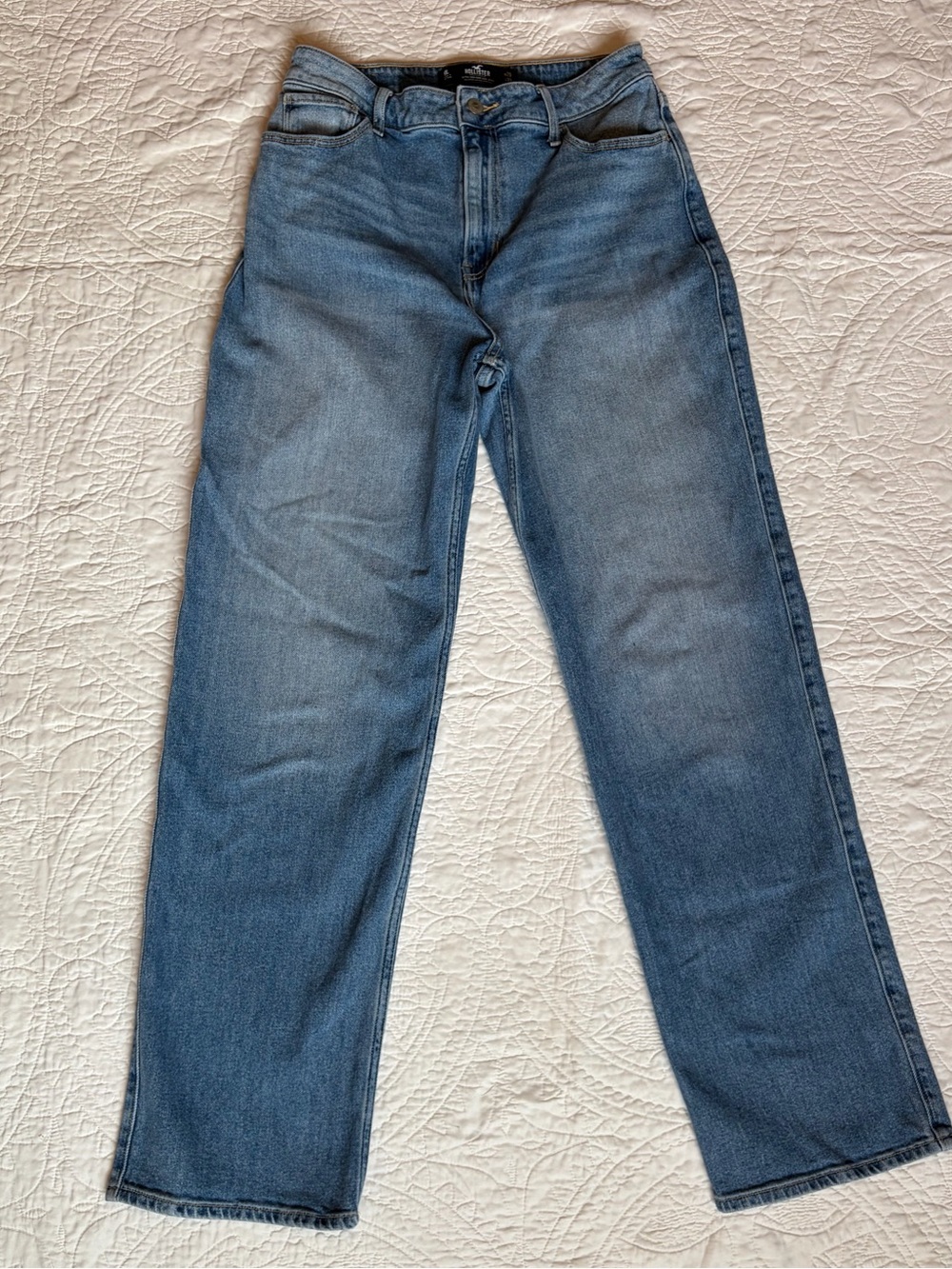 HOLLISTER Ultra High-Rise Dad Jean